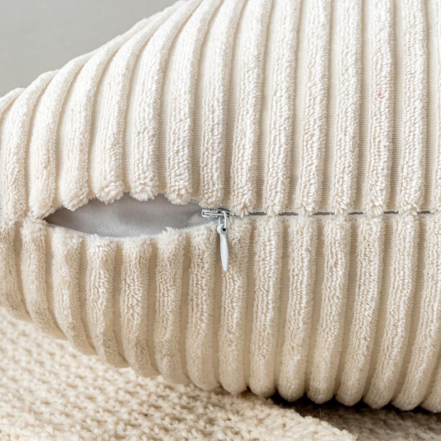 Throw Pillow Covers Corduroy D - Pillow Insert 18X18 recension och pris